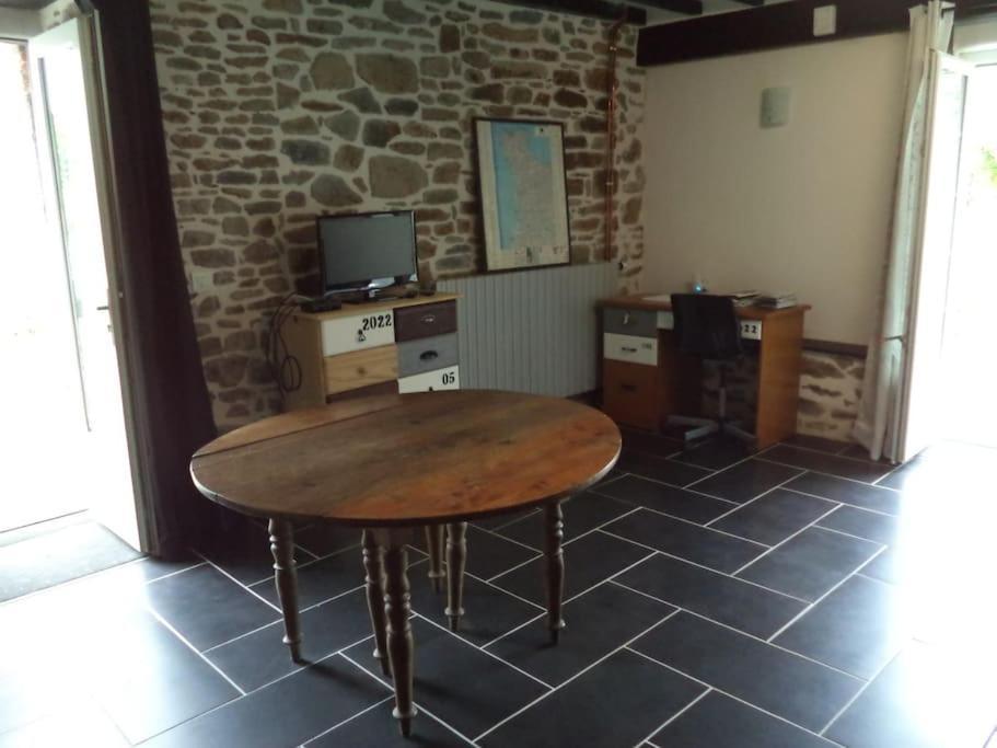 Remilly-les-Marais Gites Des Marais Du Lozon - Maison A La Campagne מראה חיצוני תמונה